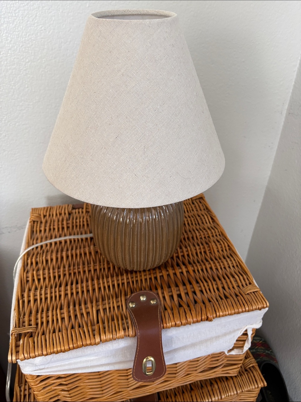 Neutral Beige Table Lamp with Ceramic Ribbed Base Hearth and Hand
